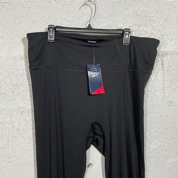 Reebok Plus Size Workout Ready Vector Leggings black 4x - Picture 5 of 8